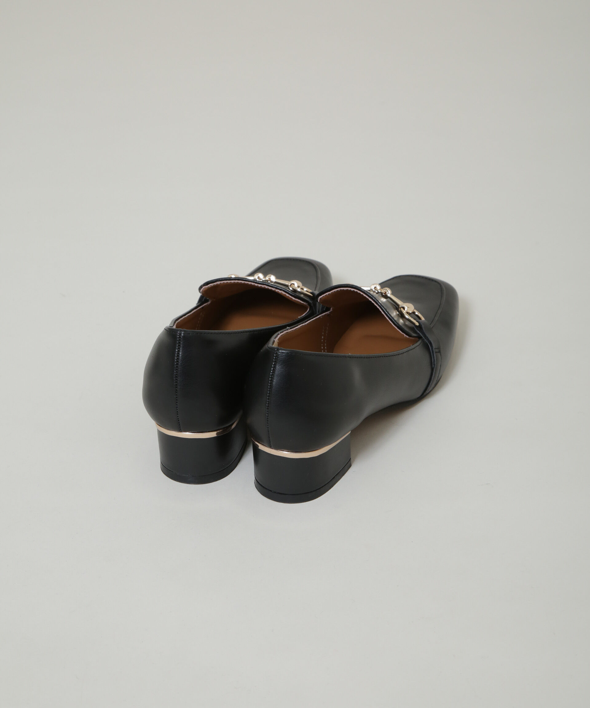 nano･universe「ゴールドパーツヒールローファー」|ビジネス・ドレスシューズ|