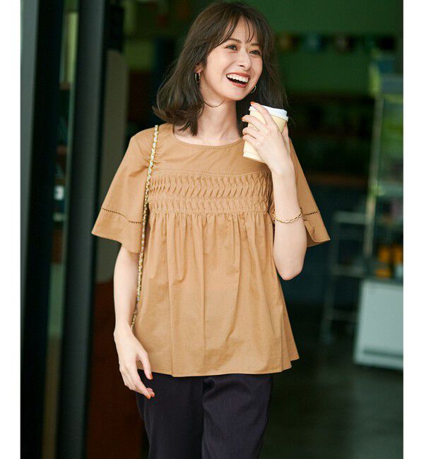 23区「【WEB&一部店舗限定】コットンローン ピンタック フレア ブラウス」|シャツ・ブラウス|キャメル系