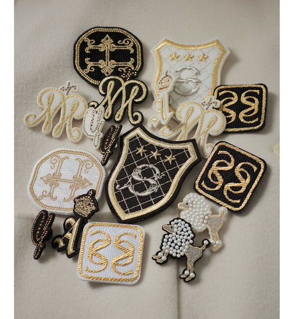 SALON adam et rope'「刺繍ワッペンブローチ＜Y＞」|ブローチ・コサージュ|