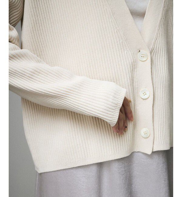 SALON adam et rope'「Vネックカーディガン-CreamyCotton /クリーミーコットン-」|カーディガン|