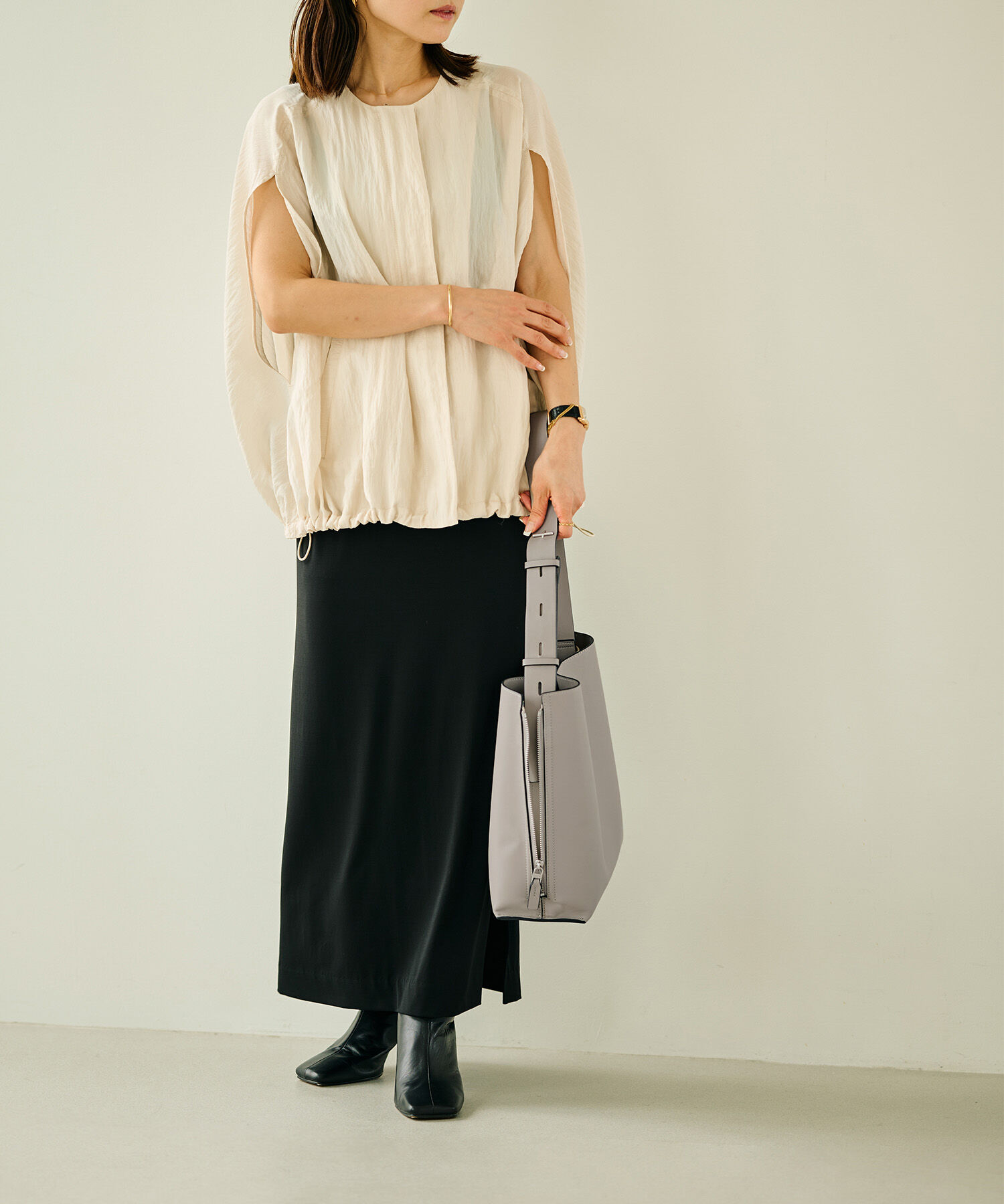 E'POR「【E'POR】Y BAG Shoulder Medium（サイドジップショルダーバッグ）【WEB限定/一部店舗限定】【メディア掲載」|ショルダー・メッセンジャー|