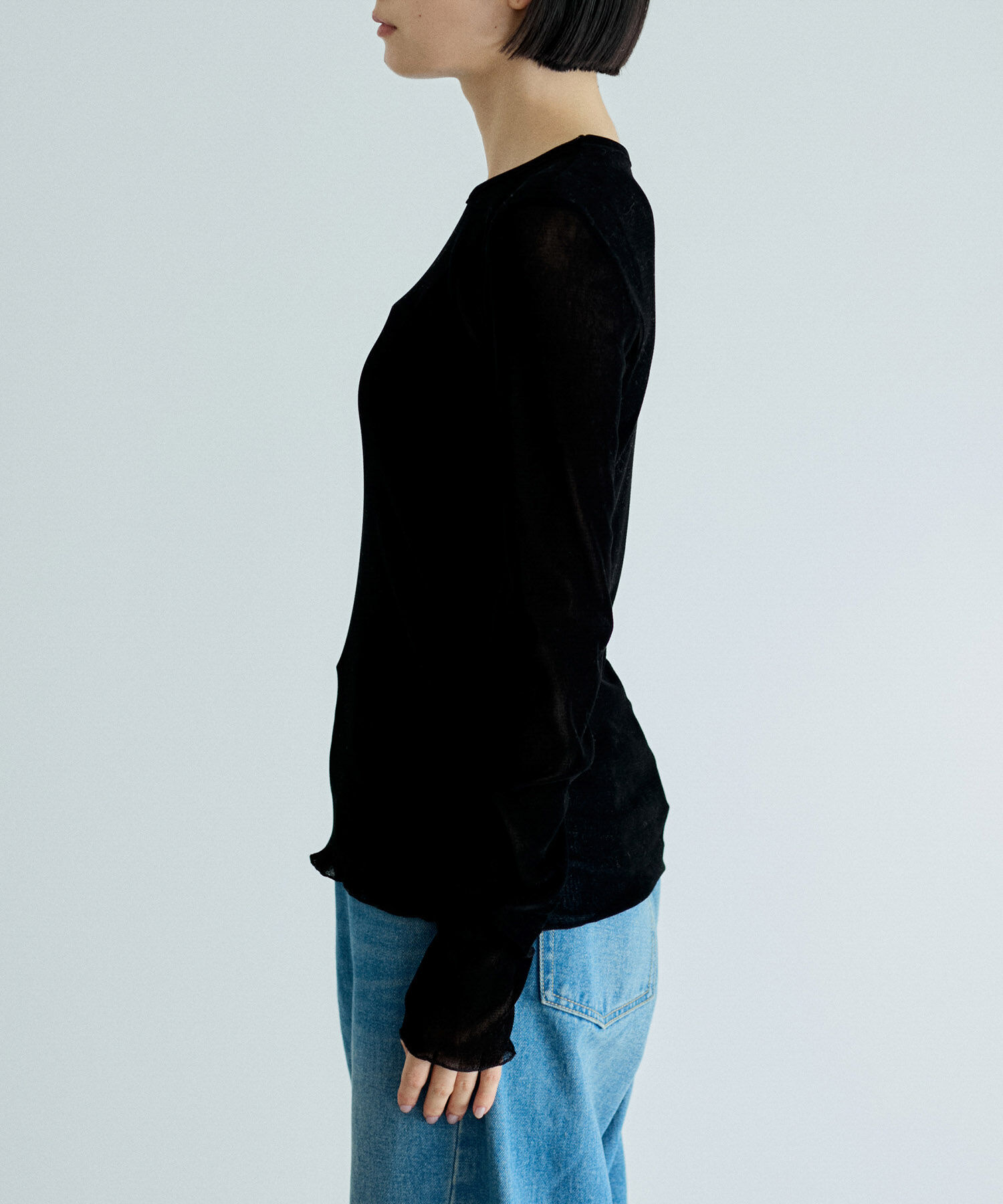 ADAM ET ROPE'「【洗える】クルーネックフロッキープリントプルオーバー」|Tシャツ・カットソー|