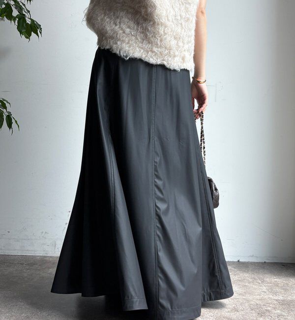  「ライトフェイクレザーフレアスカート」|スカート|