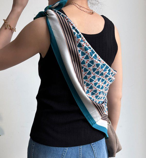  「【WEB限定】リバーシブル幾何柄スカーフ」|マフラー|