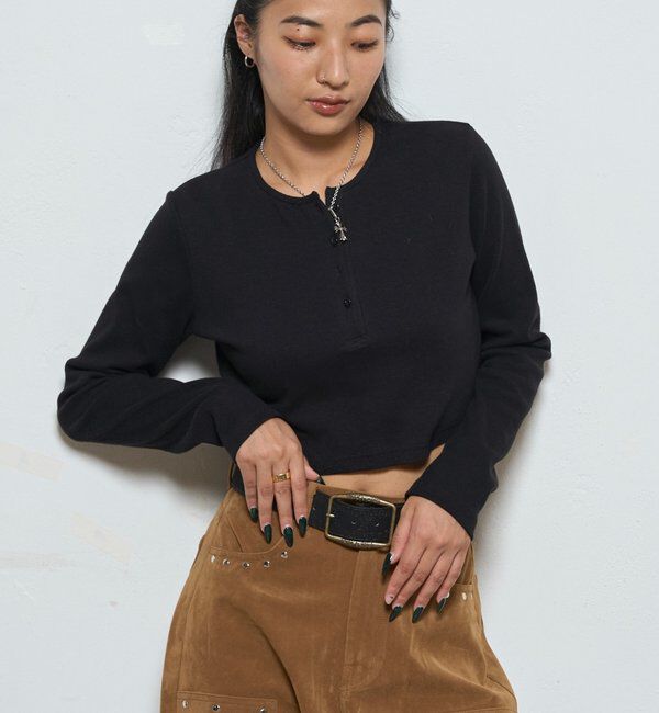  「【WEB限定】ヘンリーネックショートトップス」|Tシャツ・カットソー|
