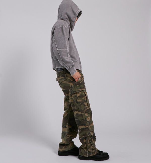  「KOOKY'N ケミカルスタッズ切り替えジップパーカー」|パーカー|