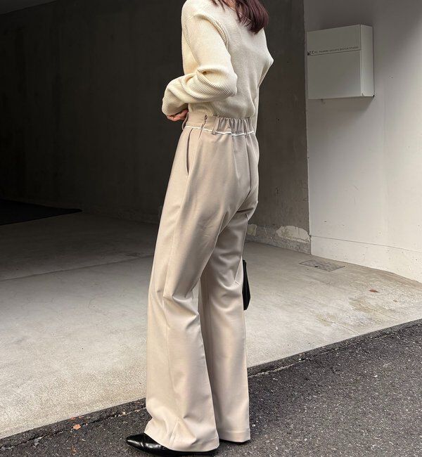  「【低身長サイズあり】ピンタックフレアパンツ」|チノ|