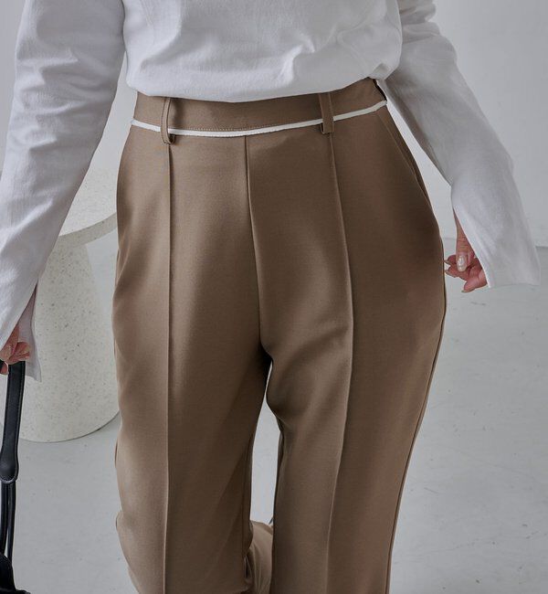  「【低身長サイズあり】ピンタックフレアパンツ」|チノ|