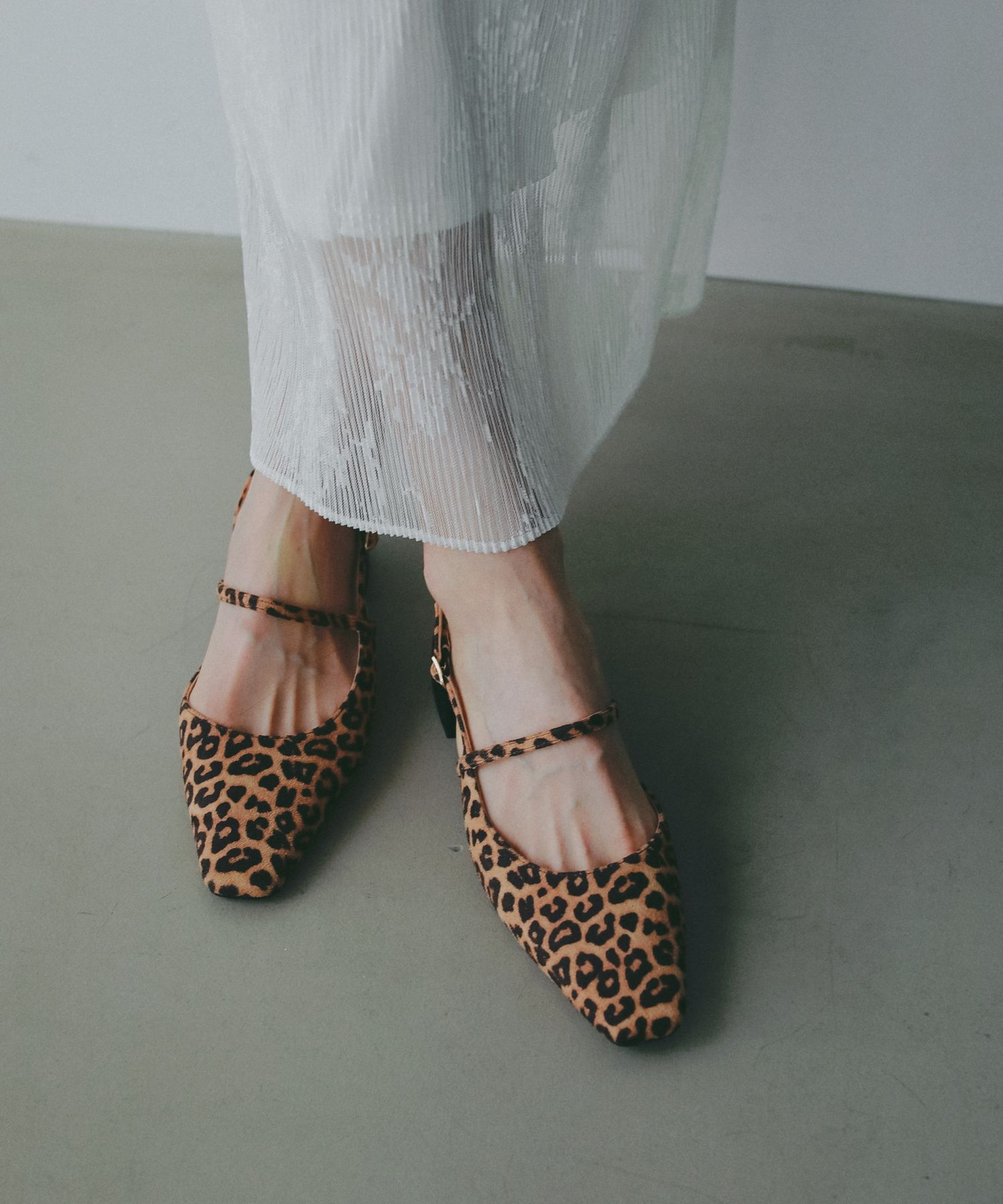 A part by 「 ワンストラップフラットミュール」|その他|ヒョウ