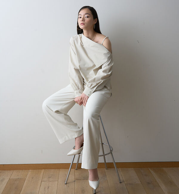 Rouge vif「【一部店舗限定】アシメオフショルブラウス」|シャツ・ブラウス|