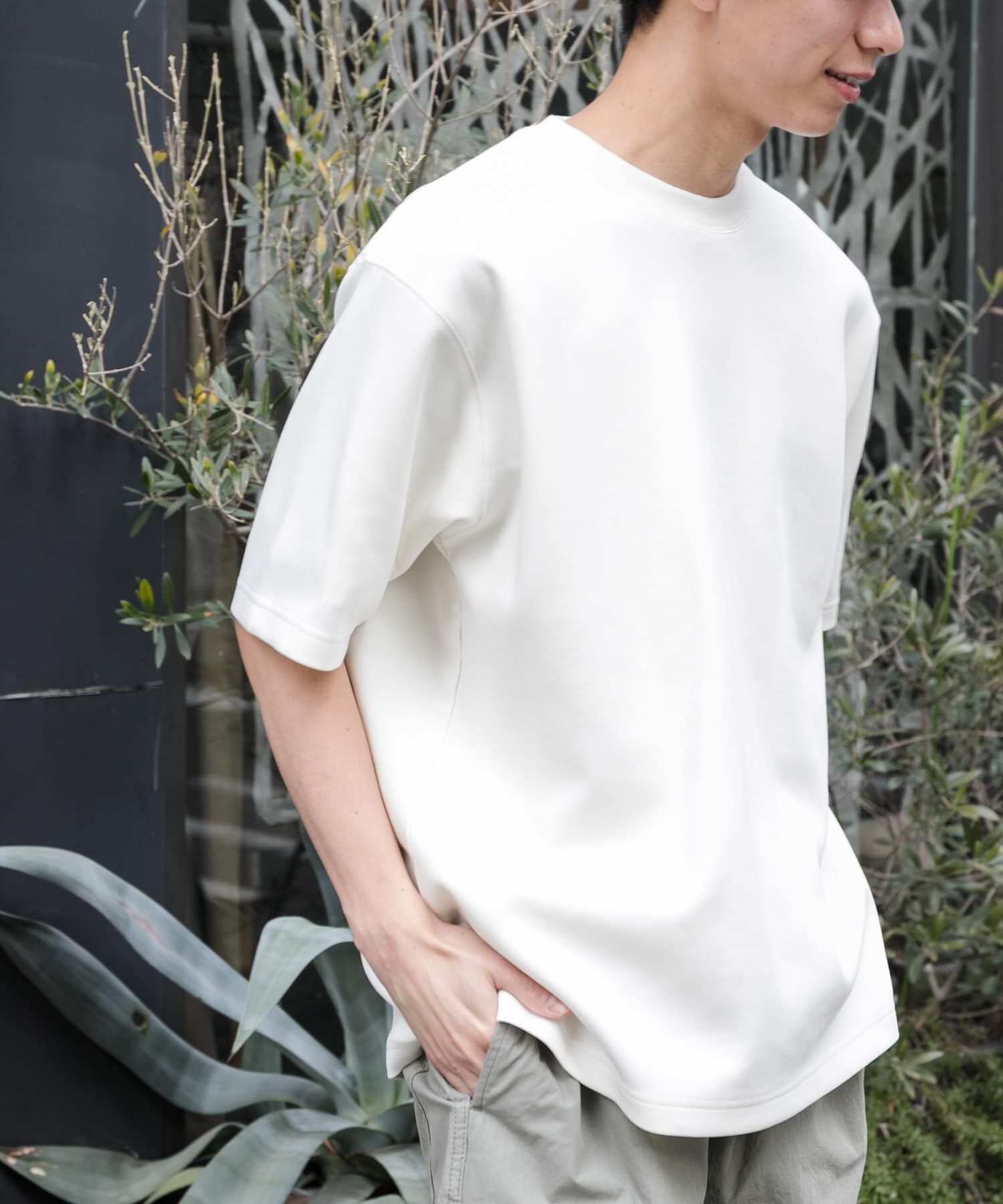 URBAN RESEARCH DOORS「FORK&SPOON　ストレッチダンボールショートスリーブTシャツ」|Tシャツ・カットソー|