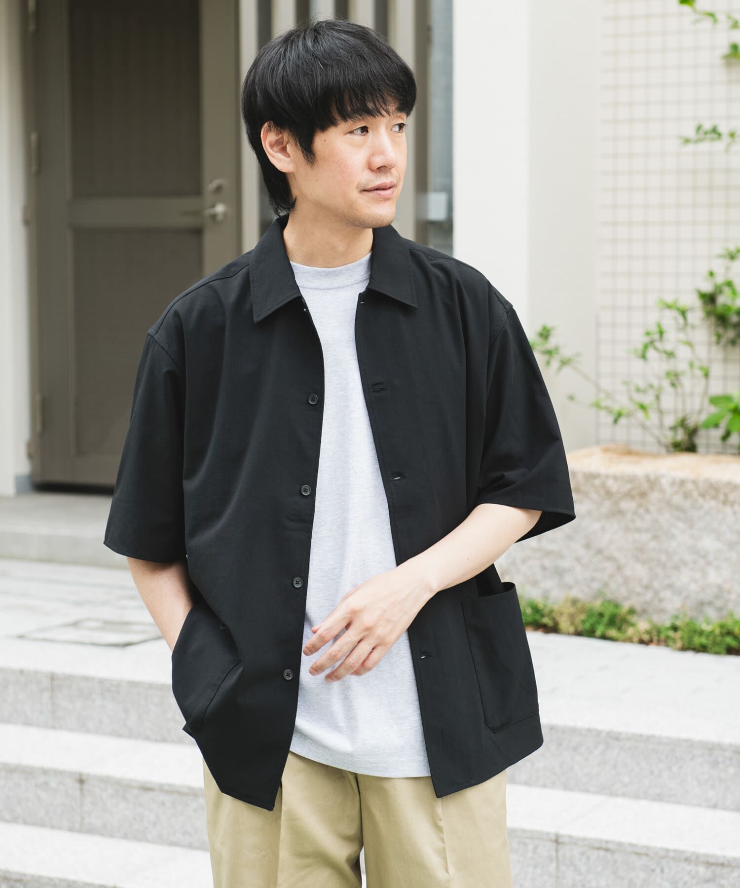 URBAN RESEARCH DOORS「『XLサイズ/WEB限定』『UR TECH DRYLUXE』SHORT-SLEEVE SHIRTS」|シャツ・ブラウス|ブラック