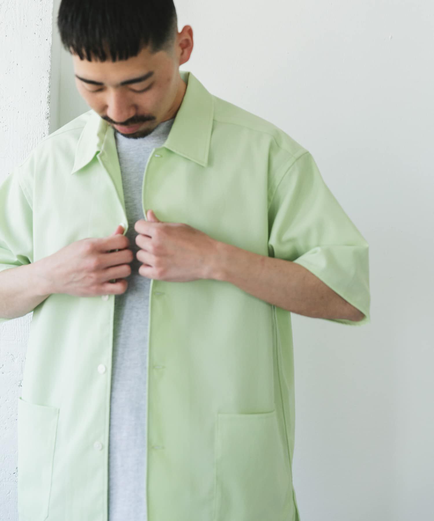 URBAN RESEARCH DOORS「『XLサイズ/WEB限定』『UR TECH DRYLUXE』SHORT-SLEEVE SHIRTS」|シャツ・ブラウス|