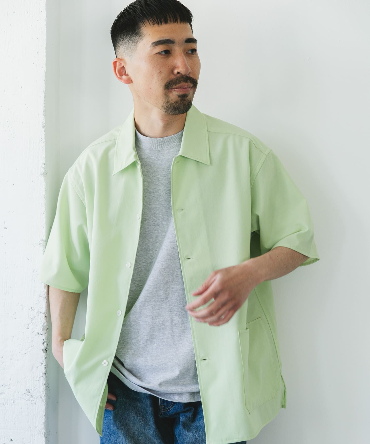 URBAN RESEARCH DOORS「『XLサイズ/WEB限定』『UR TECH DRYLUXE』SHORT-SLEEVE SHIRTS」|シャツ・ブラウス|