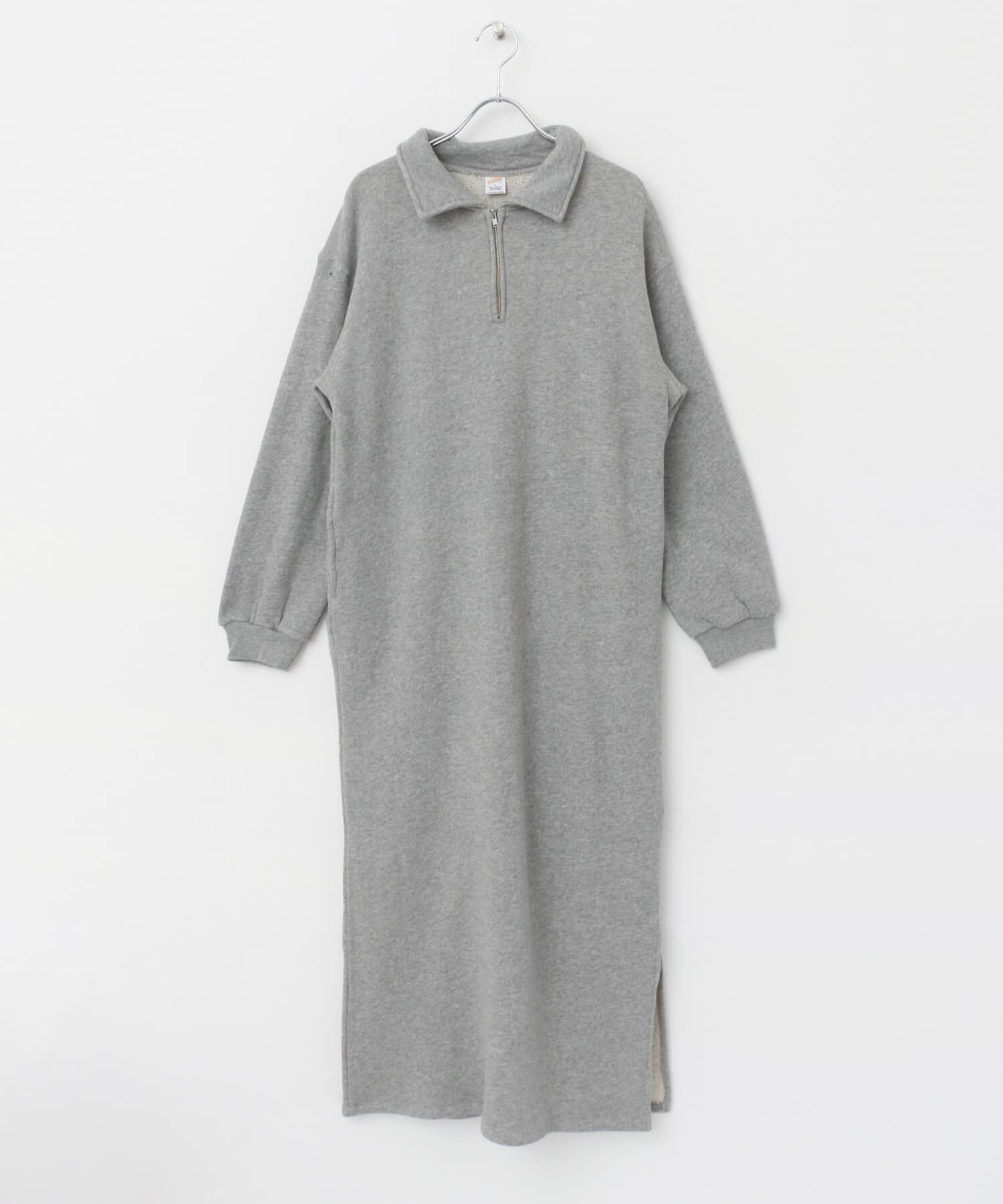 URBAN RESEARCH DOORS「『別注』Sports Wear&times;DOORS　ハーフジップ長袖ワンピース」|ワンピース|
