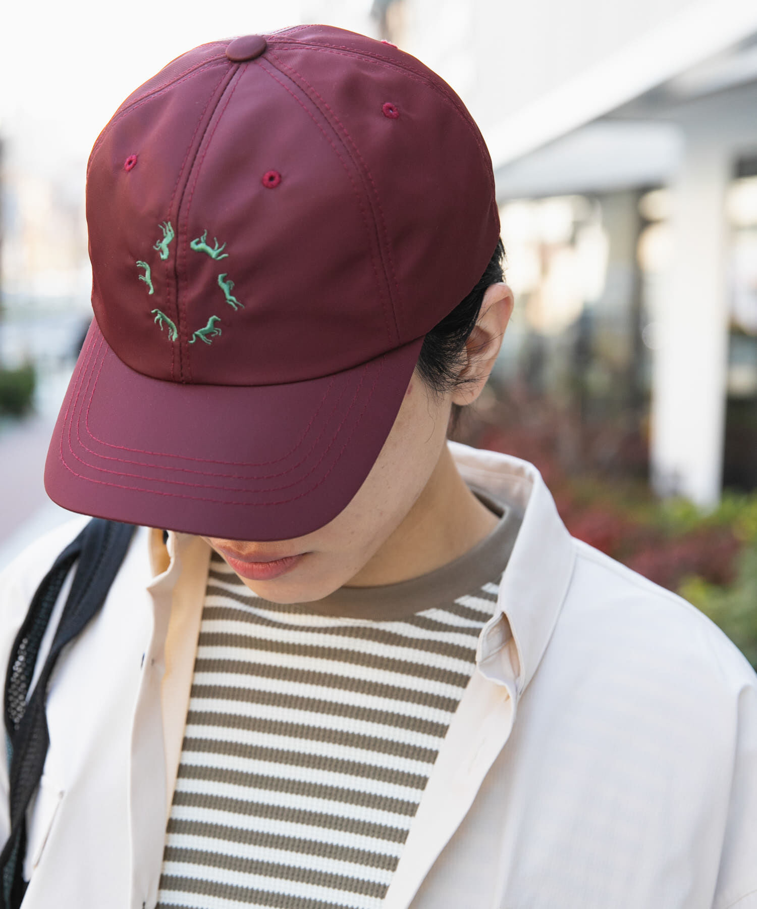 SENSE OF PLACE by URBAN RESEARCH「バックコードロゴキャップ」|キャップ・キャスケット|レッド