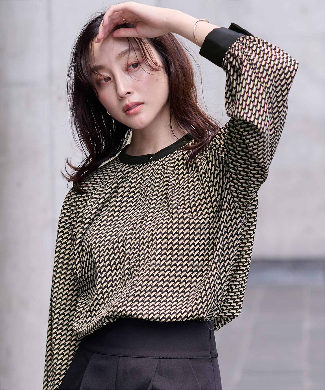 ur's「ジオメトリックバンドカラーブラウス」|シャツ・ブラウス|