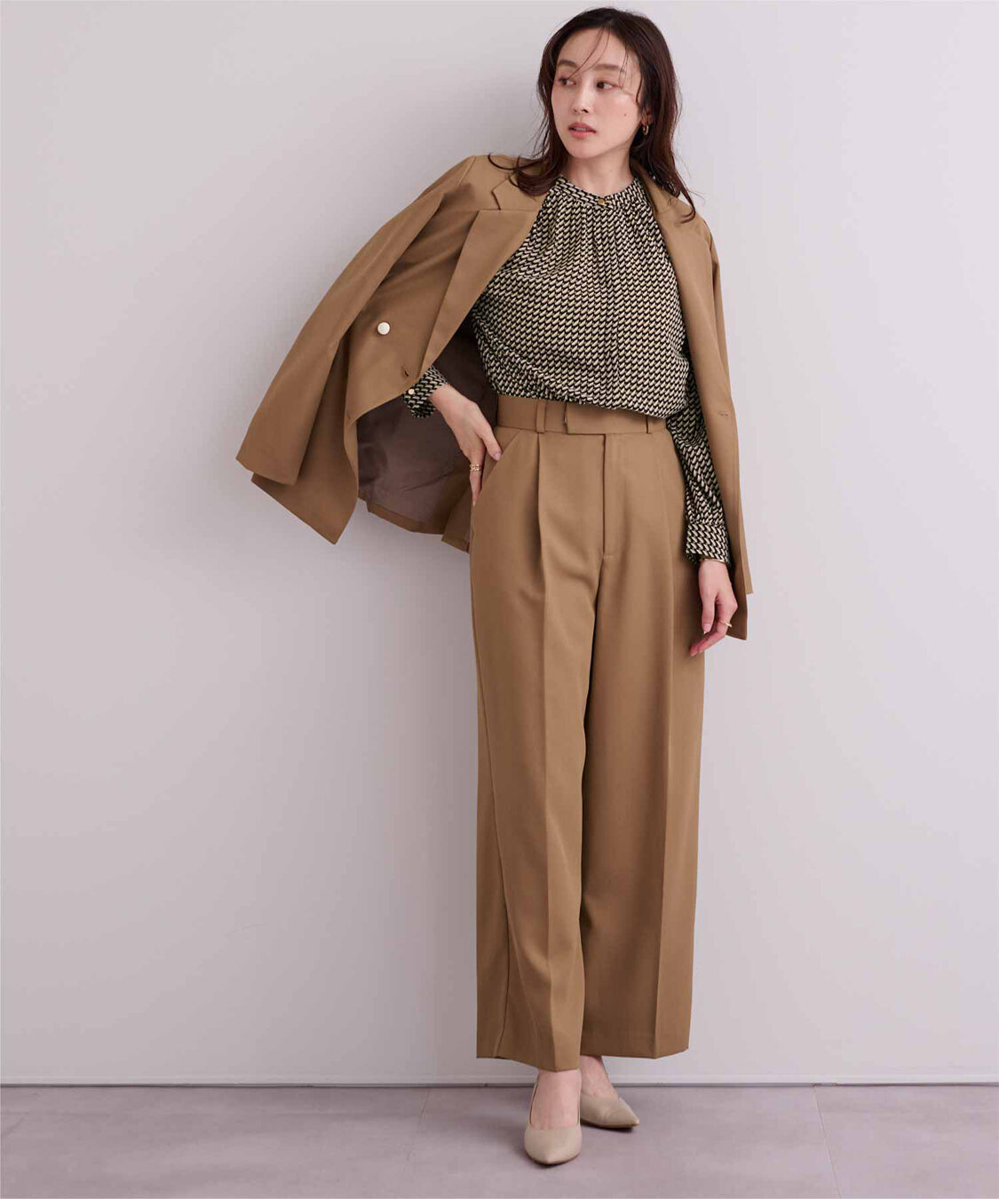 ur's「ジオメトリックバンドカラーブラウス」|シャツ・ブラウス|