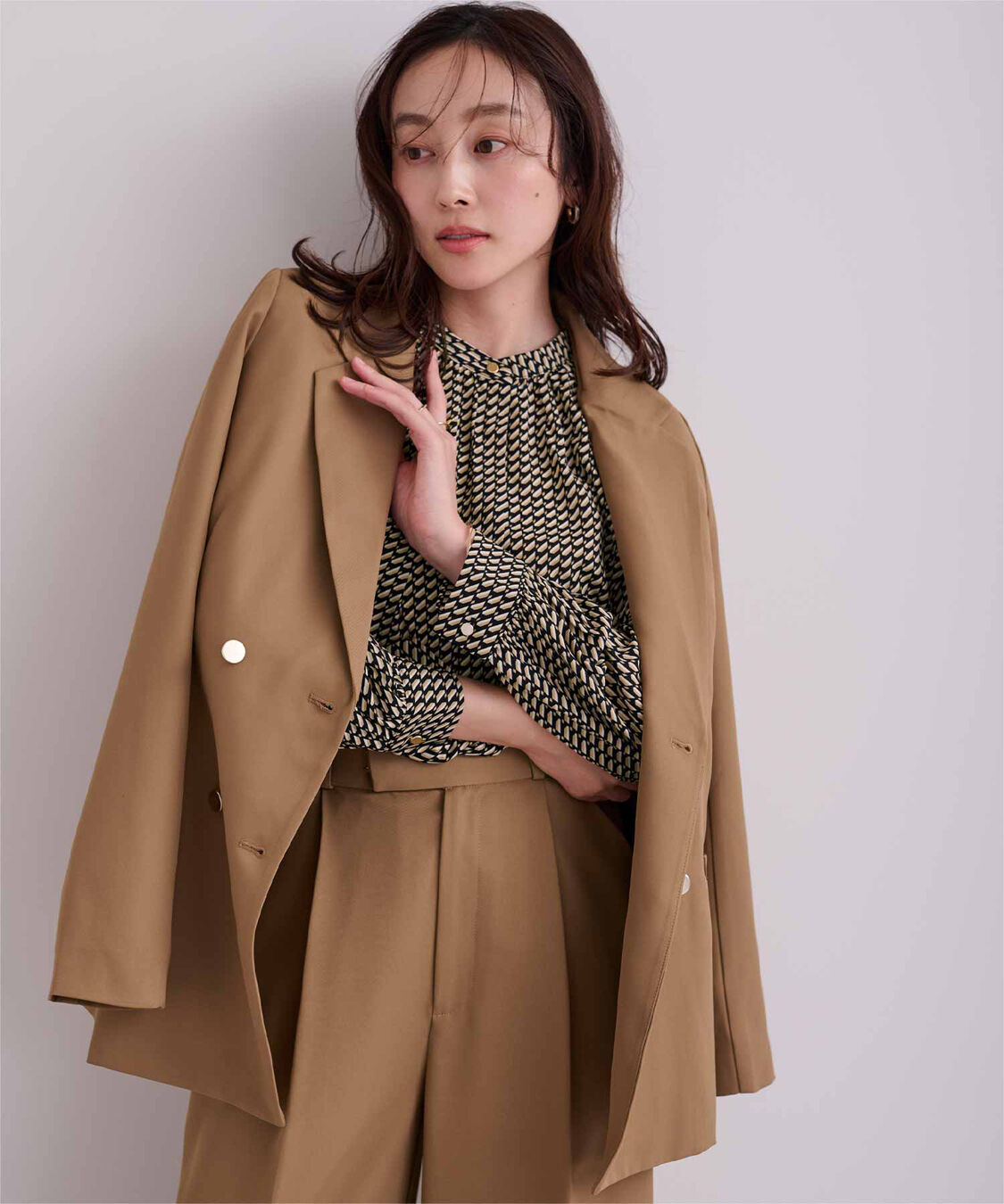 ur's「ジオメトリックバンドカラーブラウス」|シャツ・ブラウス|