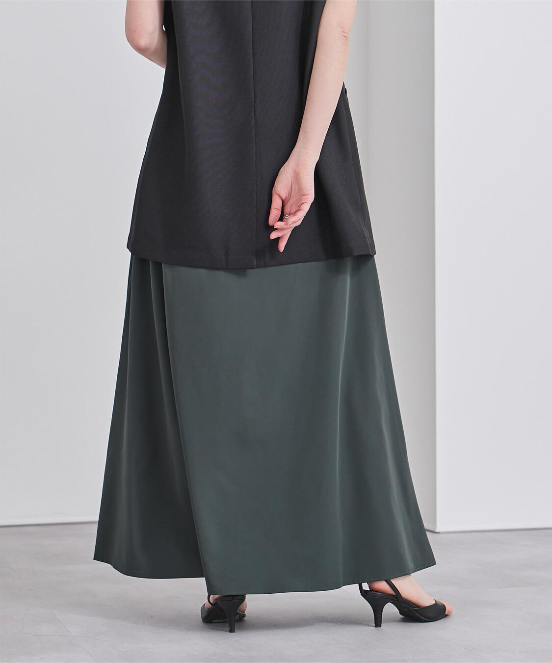 ur's「撥水フレアドレープスカート」|スカート|