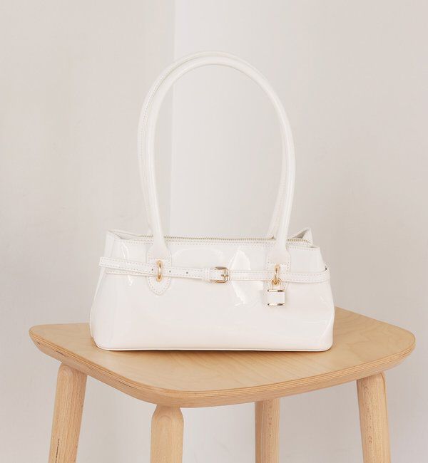  「ベルト付きエナメルバッグ」|ショルダー・メッセンジャー|