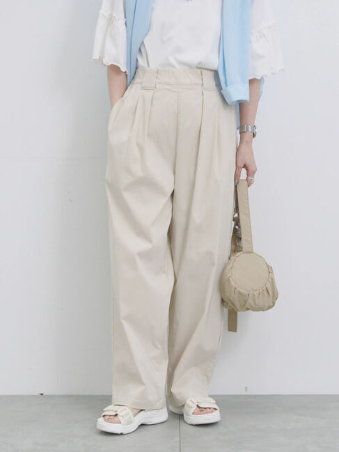 Samansa Mos2 blue「ストレッチタックカーブパンツ」|その他|ライトベージュ