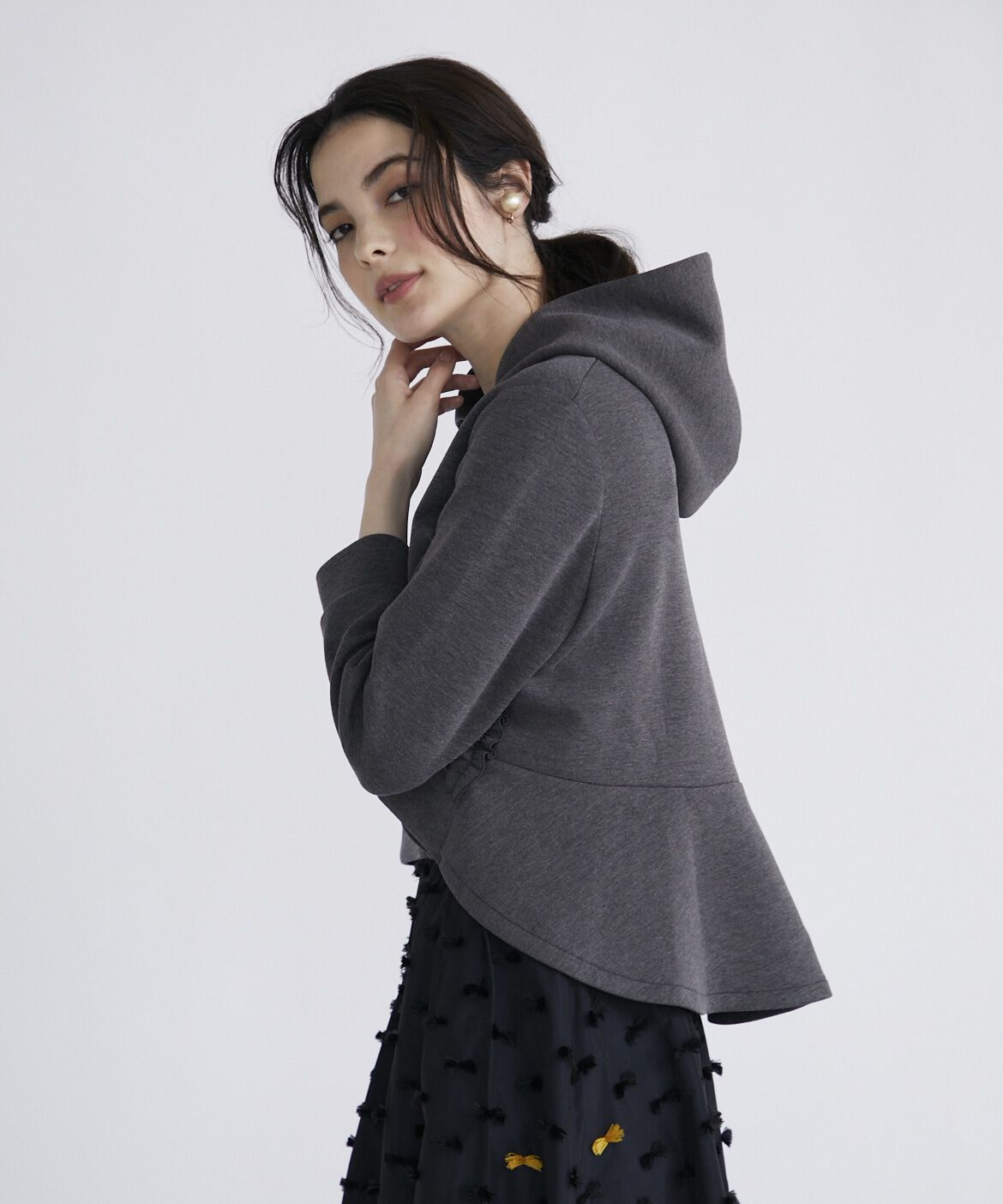 Maglie le cassetto「サイドフリルパーカー」|パーカー|