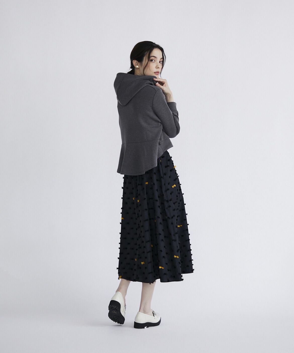 Maglie le cassetto「サイドフリルパーカー」|パーカー|