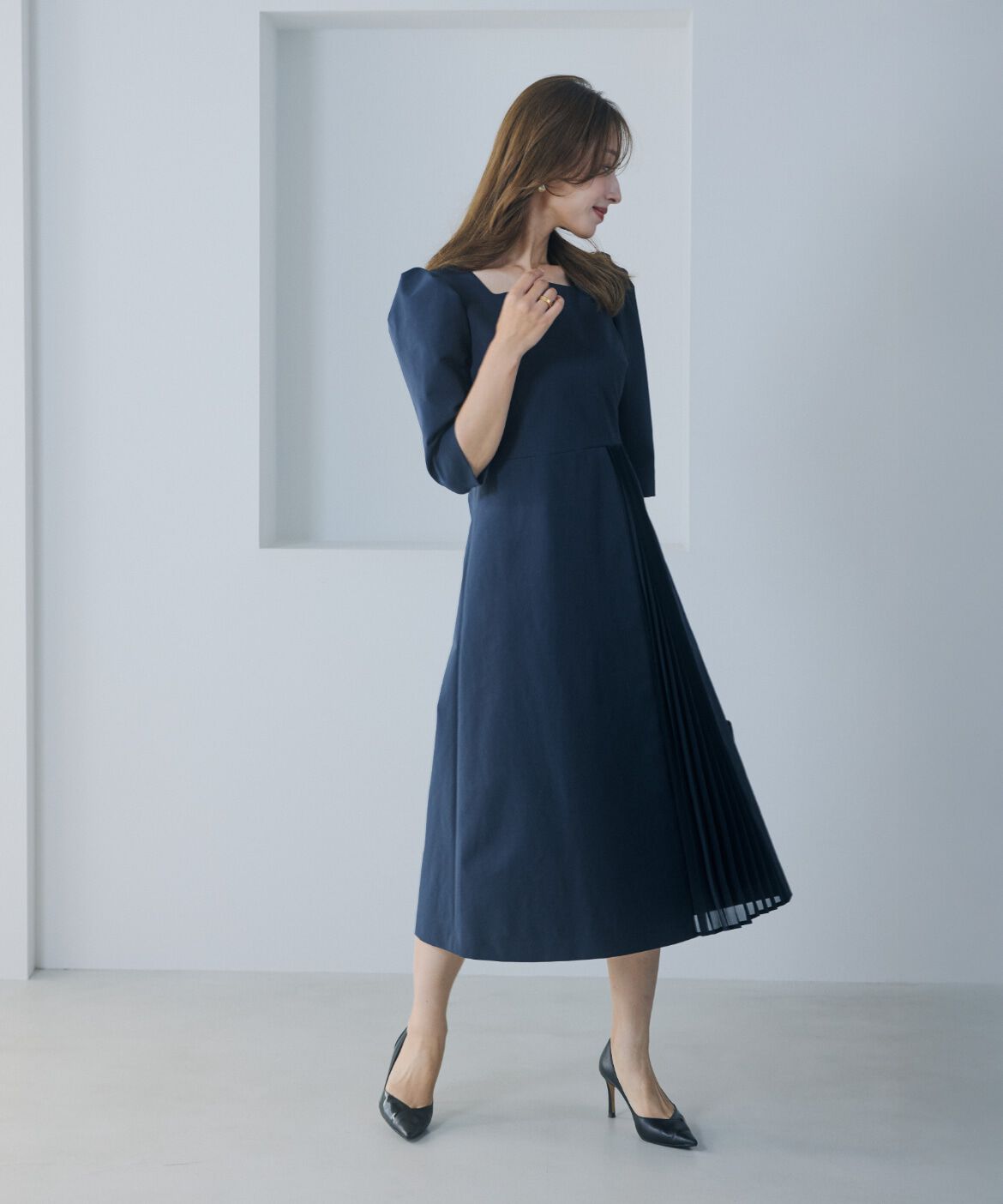 Maglie le cassetto「《M Maglie le cassetto&times;吉田理紗》ハレ映えプリーツワンピース」|ワンピース|