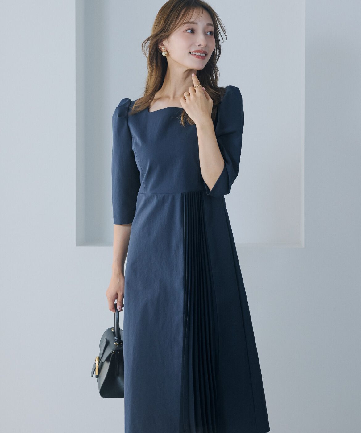 Maglie le cassetto「《M Maglie le cassetto&times;吉田理紗》ハレ映えプリーツワンピース」|ワンピース|ネイビー