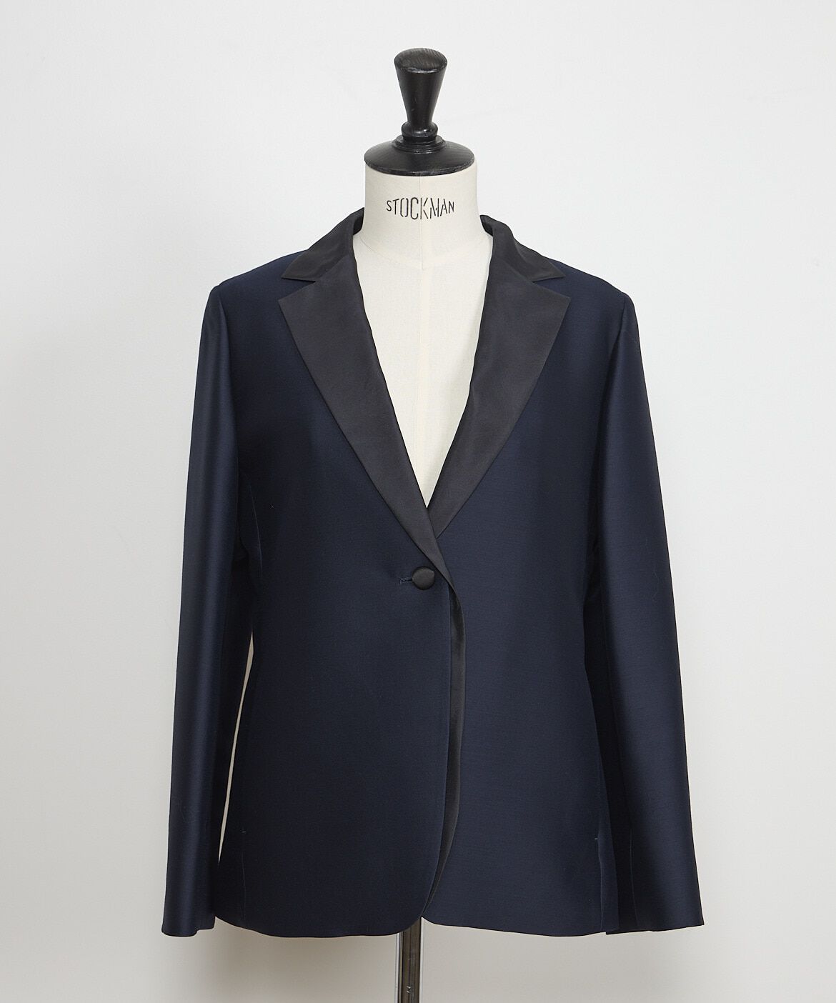 INED「シルクウール替衿タキシードジャケット《la veille by SUPERIOR CLOSET》」|テーラードジャケット|