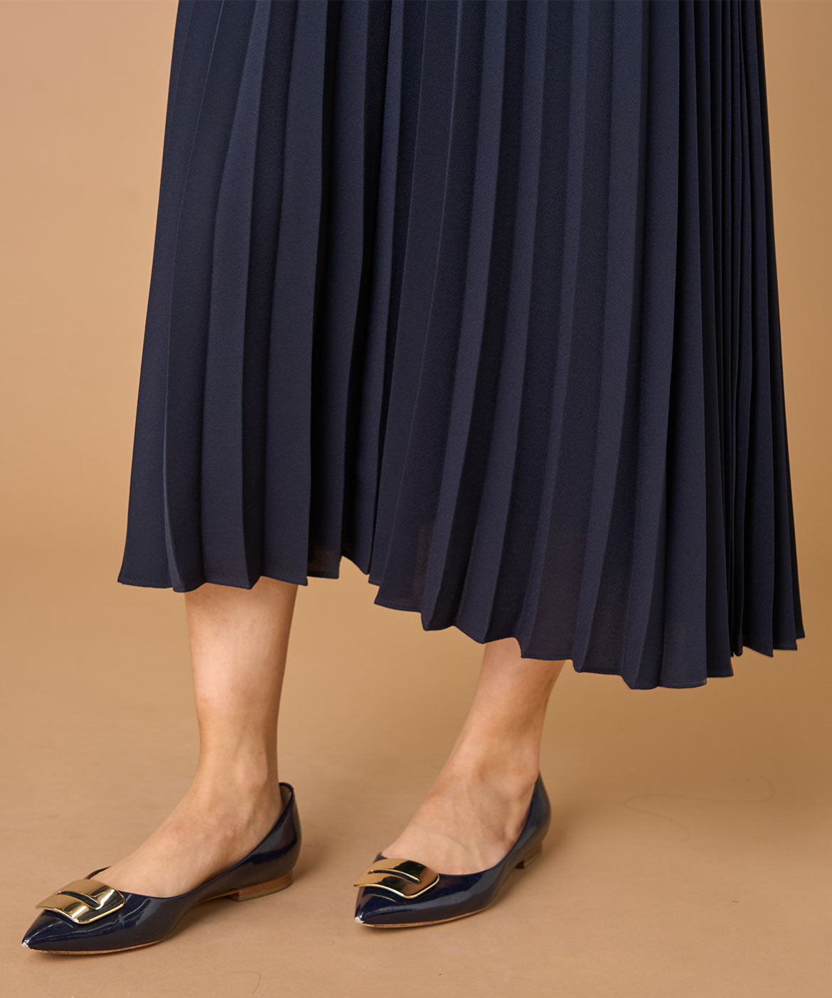 INED「ボウタイ付きプリーツワンピース」|ワンピース|