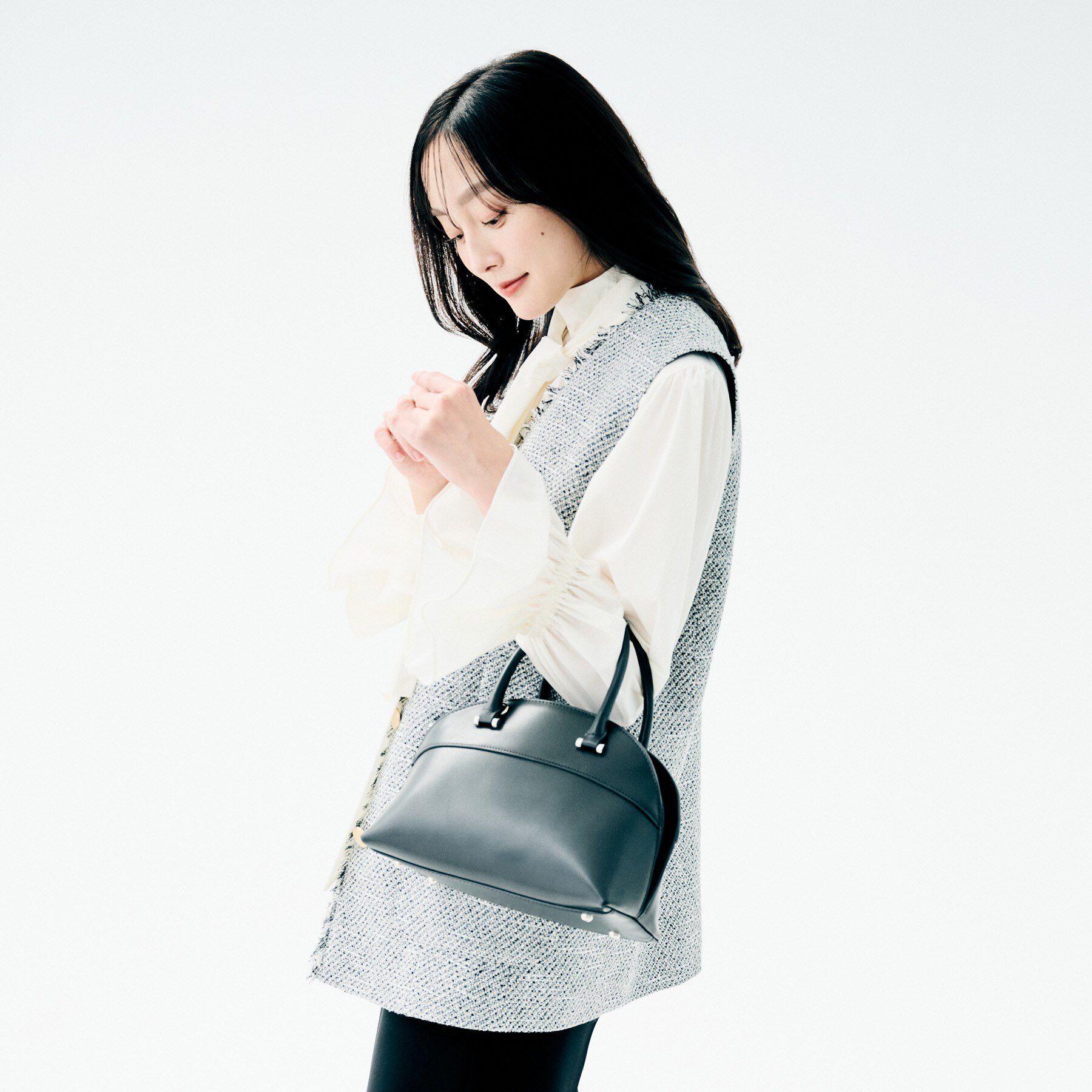 UNTITLED「スプリットレザーラウンドボストンバッグ」|ボストンバッグ|