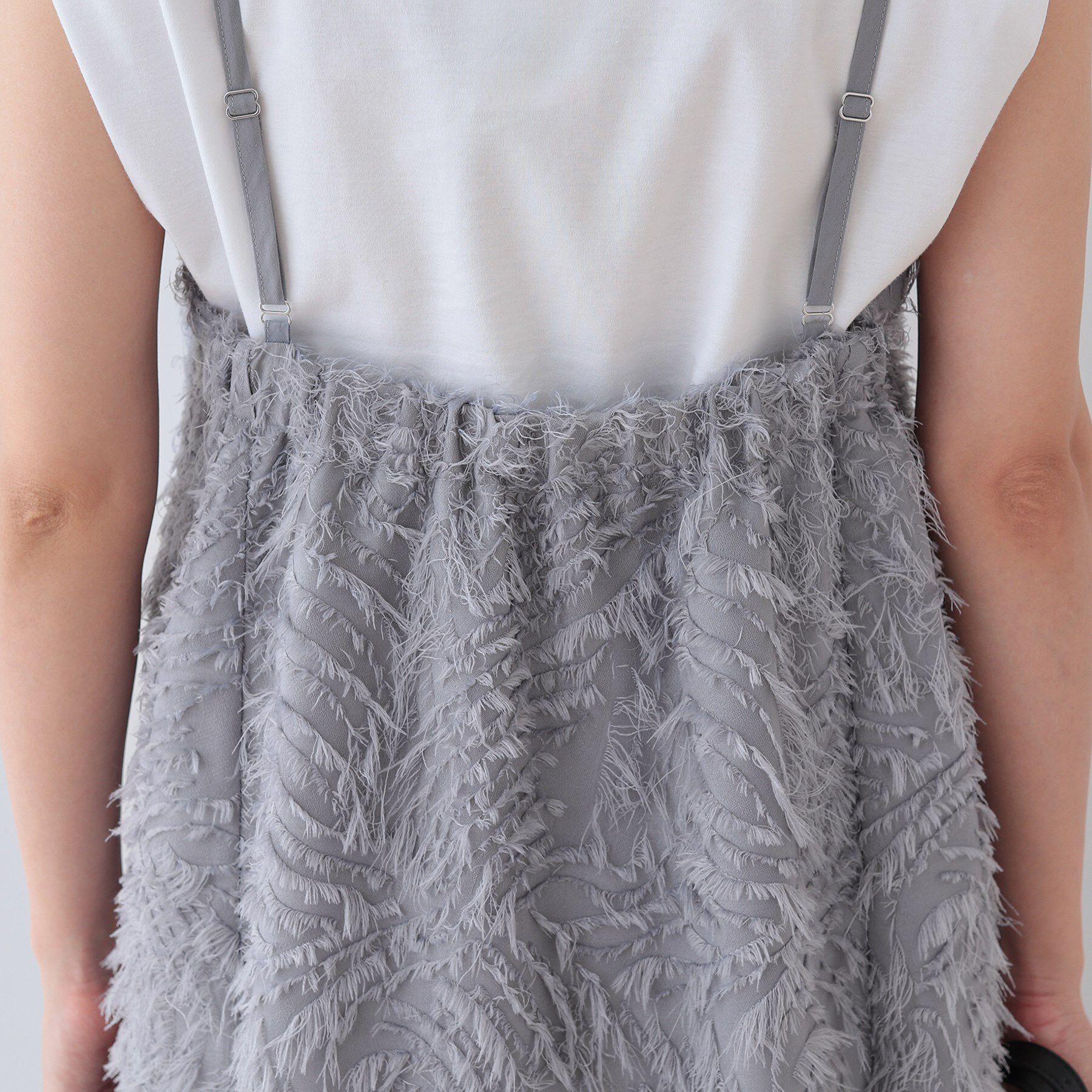 INDIVI「【トレンド素材】シアーカットジャカード キャミワンピース」|ワンピース|