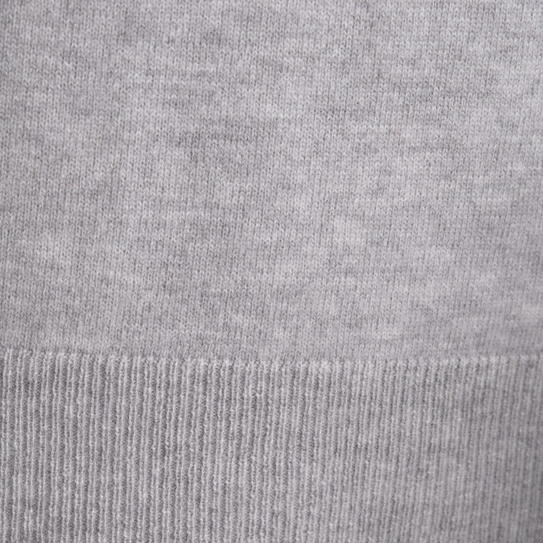 INDIVI「【洗える／チュニック丈／カシミヤ混】スリットデザインVネックニット」|ニット・セーター|