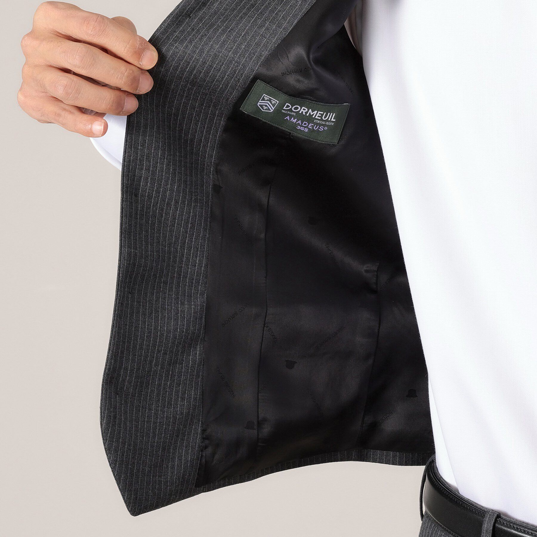 TAKEO KIKUCHI「【DORMEUIL AMADEUS365】ピンストライプ ベスト/3ピース対応」|スーツ|