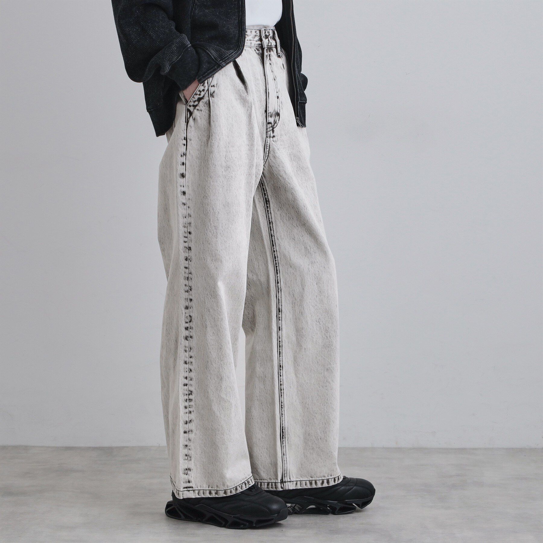 tk.TAKEO KIKUCHI「ワイドストレートレッグデニム」|デニム|