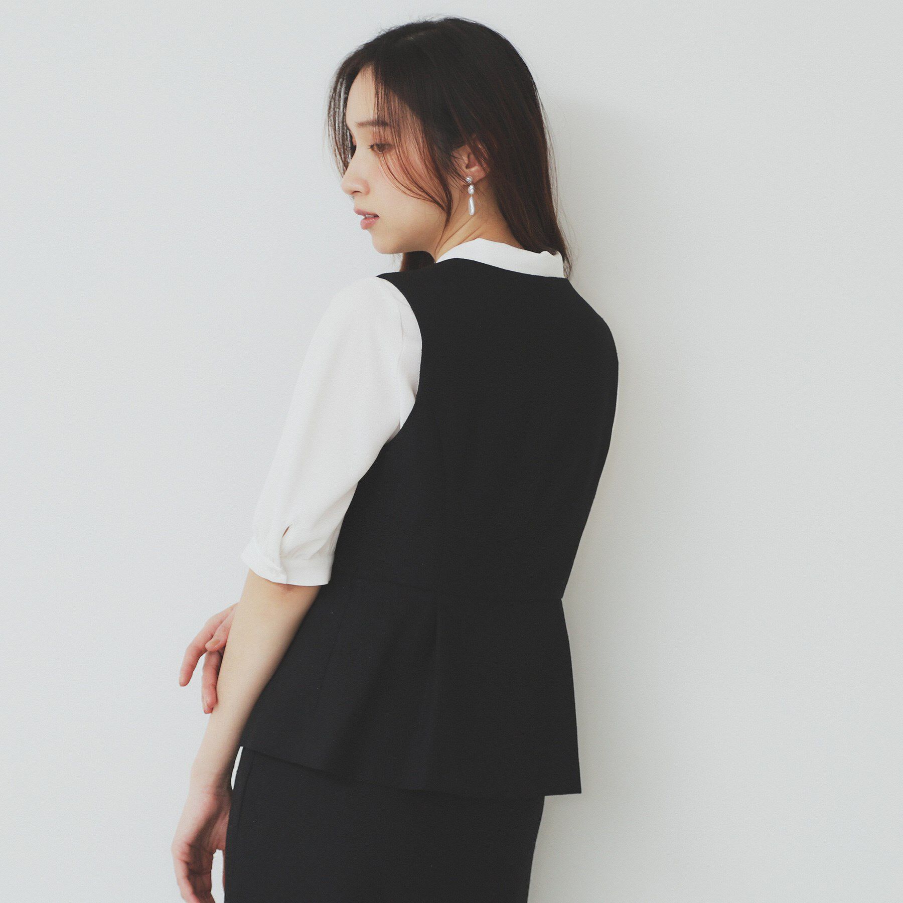 index「麻混ラメツイードペプラムジレ/セットアップ対応【洗濯機洗い可】」|ベスト・ジレ|