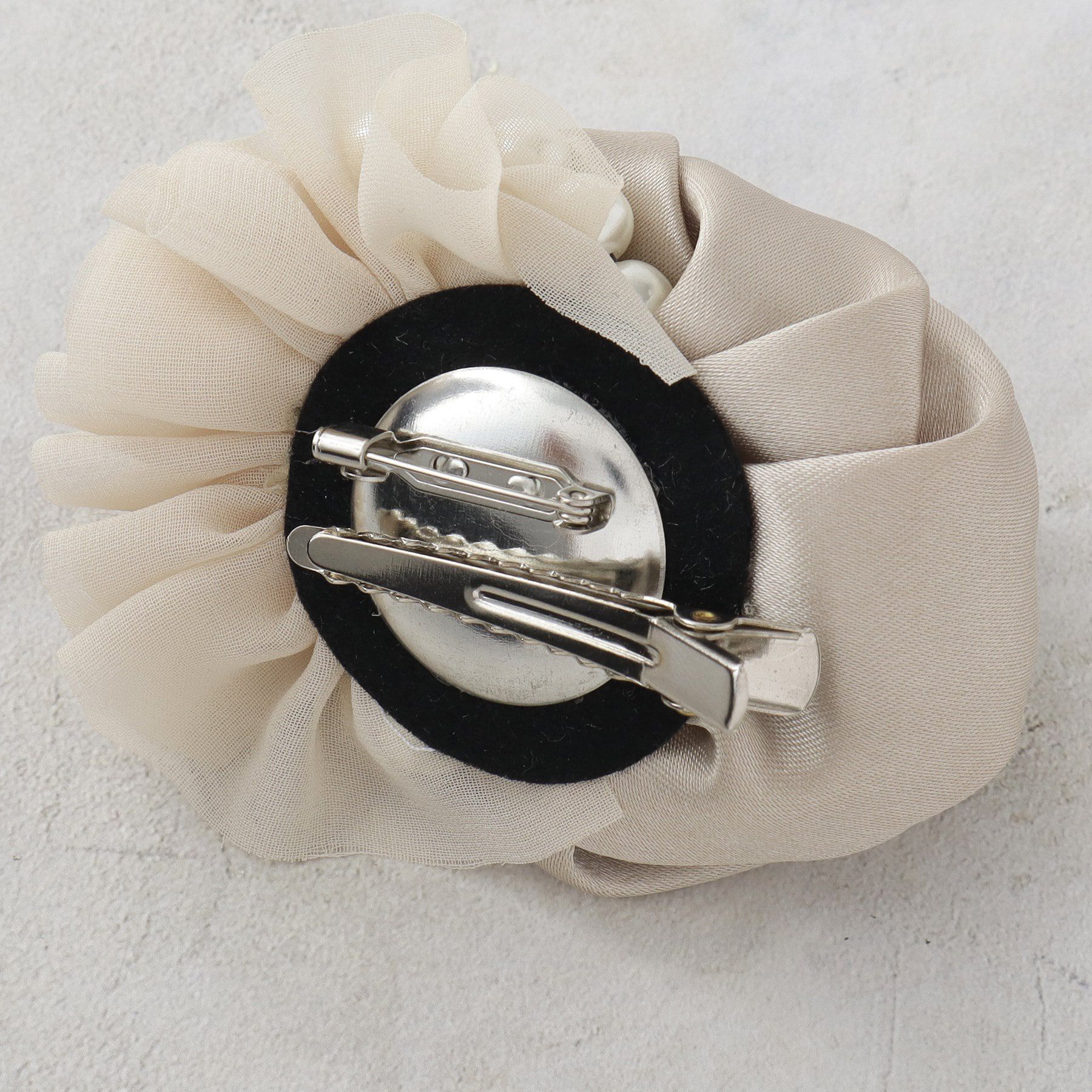 OPAQUE.CLIP「ローズコサージュ」|ブローチ・コサージュ|