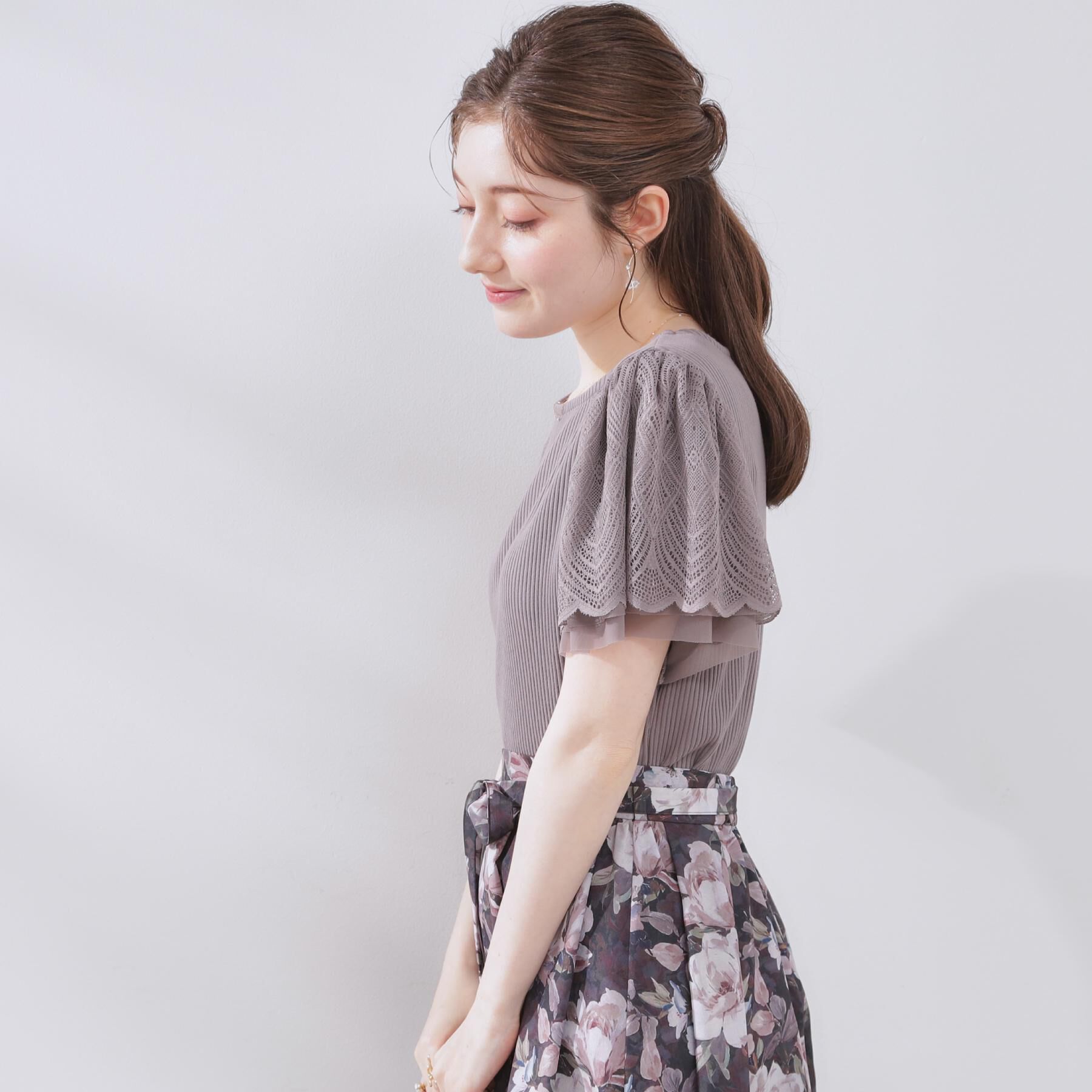 Couture broach「【二の腕カバー・通勤】レース袖テレコトップス」|Tシャツ・カットソー|