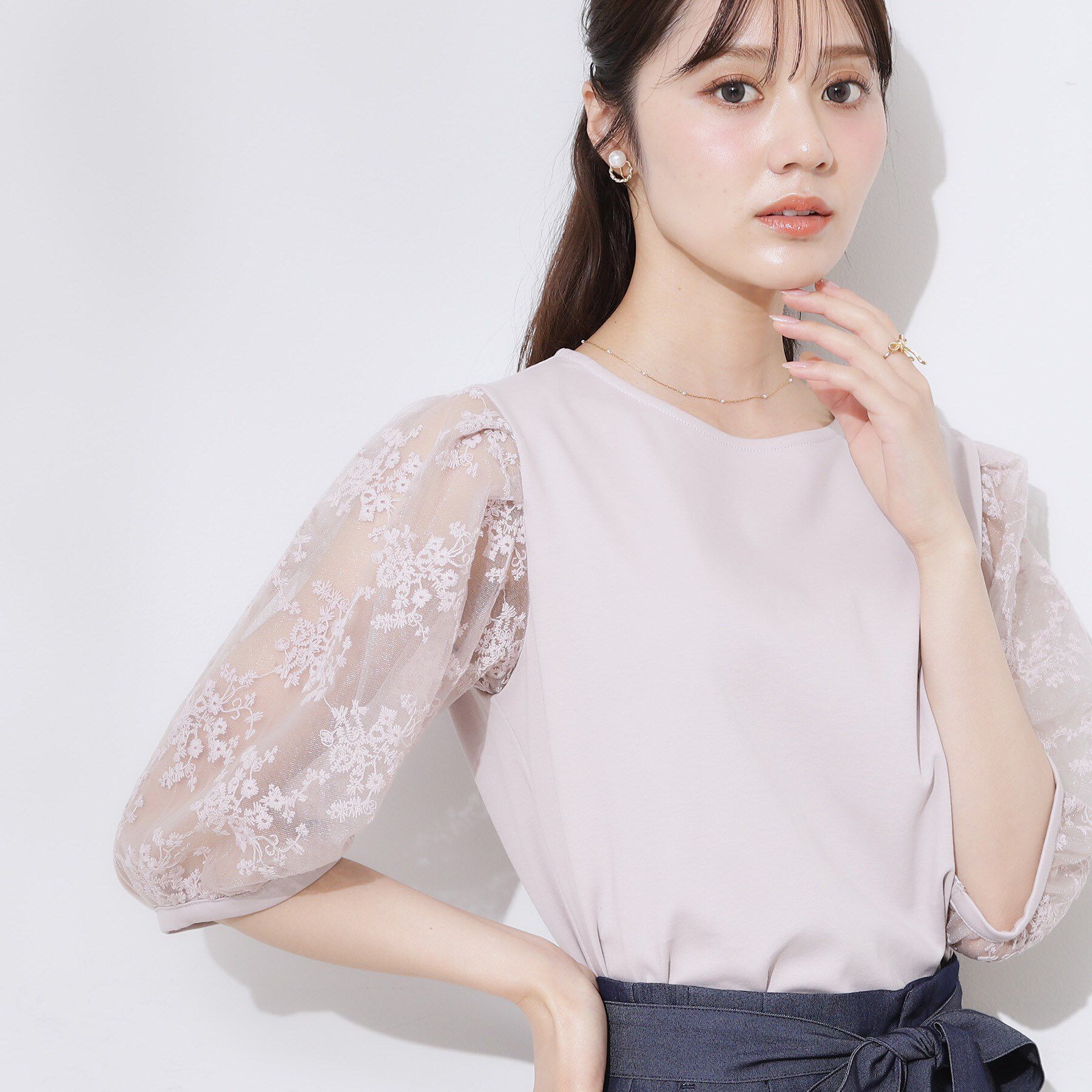 Couture broach「【接触冷感・UV・マシンウォッシャブル】袖レースデザイントップス」|Tシャツ・カットソー|