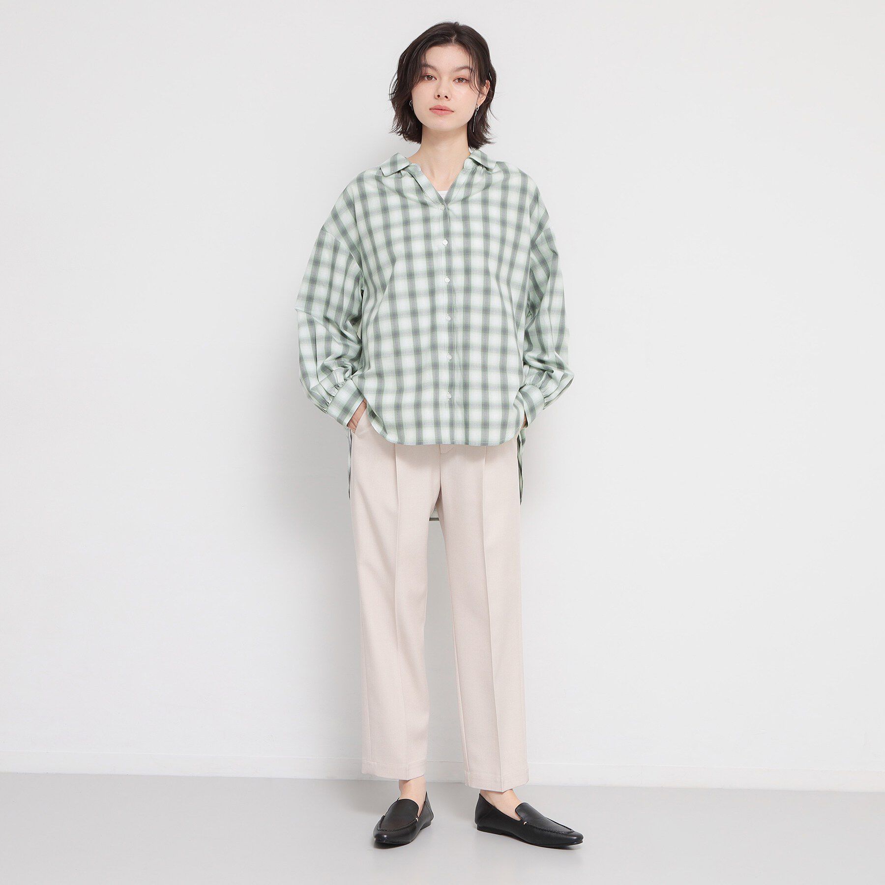 THE SHOP TK「【後ろ姿もサマになる】バックシャーリングシャツ」|シャツ・ブラウス|