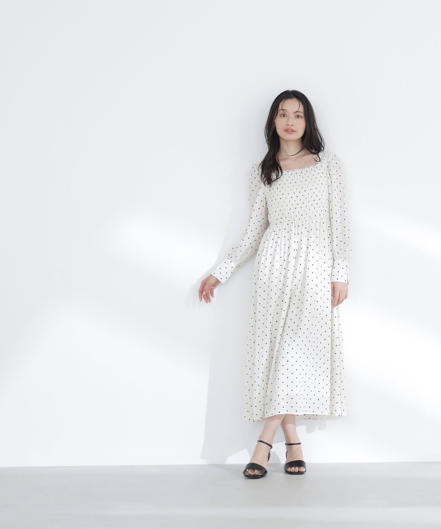  「ドットプリントシャーリングワンピース」|ワンピース|