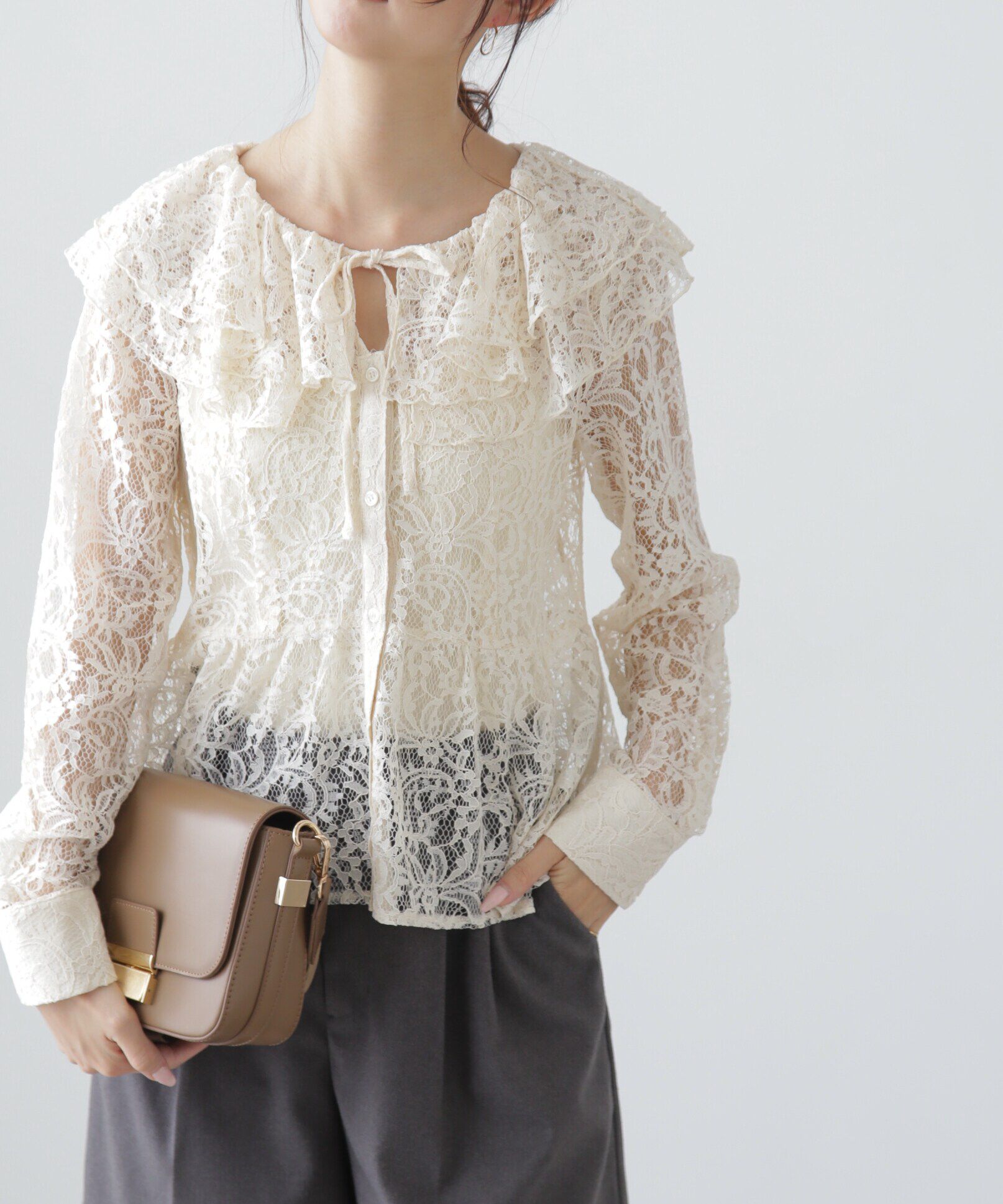  「フリル襟ペプラムシャツ」|シャツ・ブラウス|ホワイト