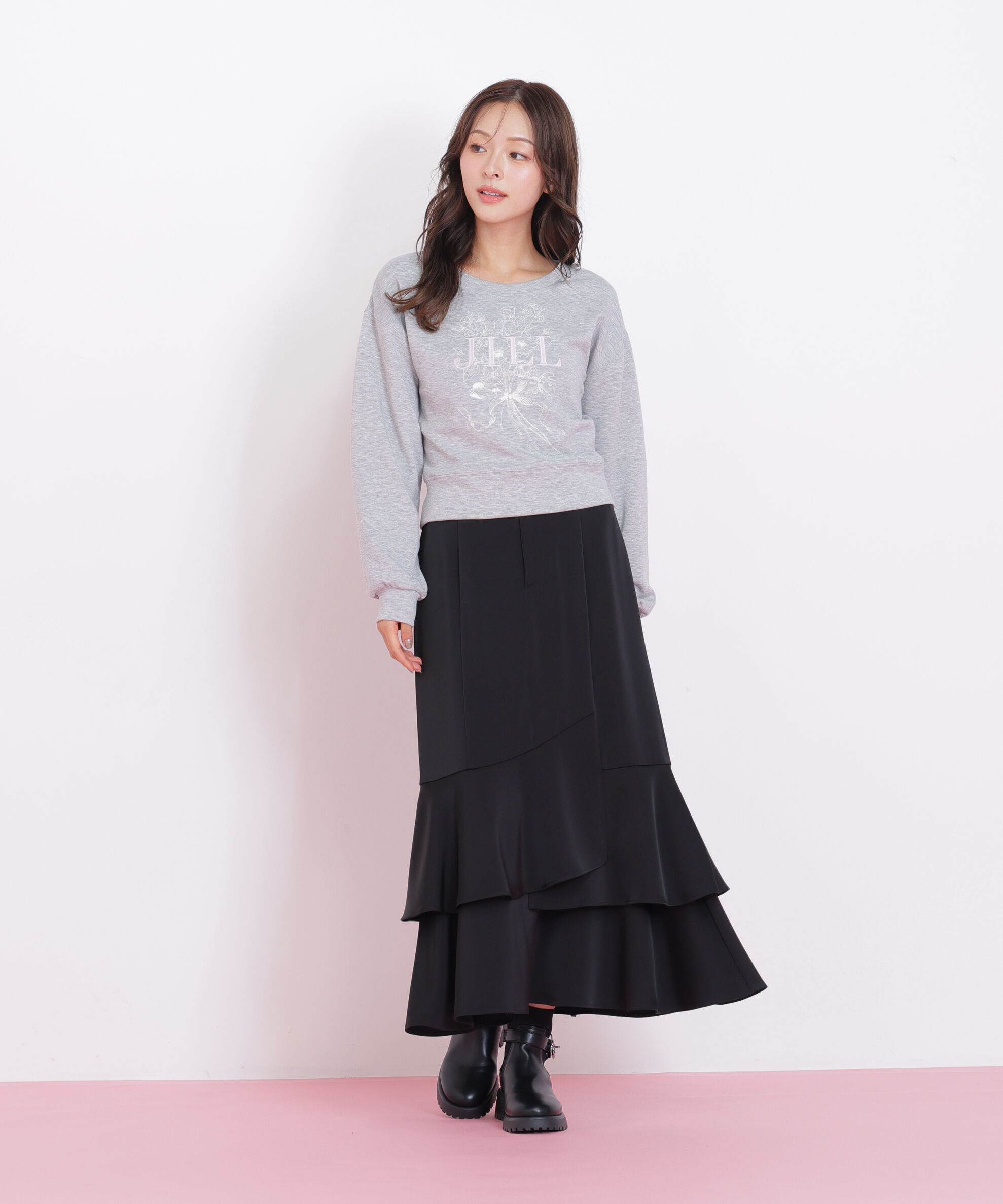  「リボンブーケロゴ刺繍スウェット」|Tシャツ・カットソー|