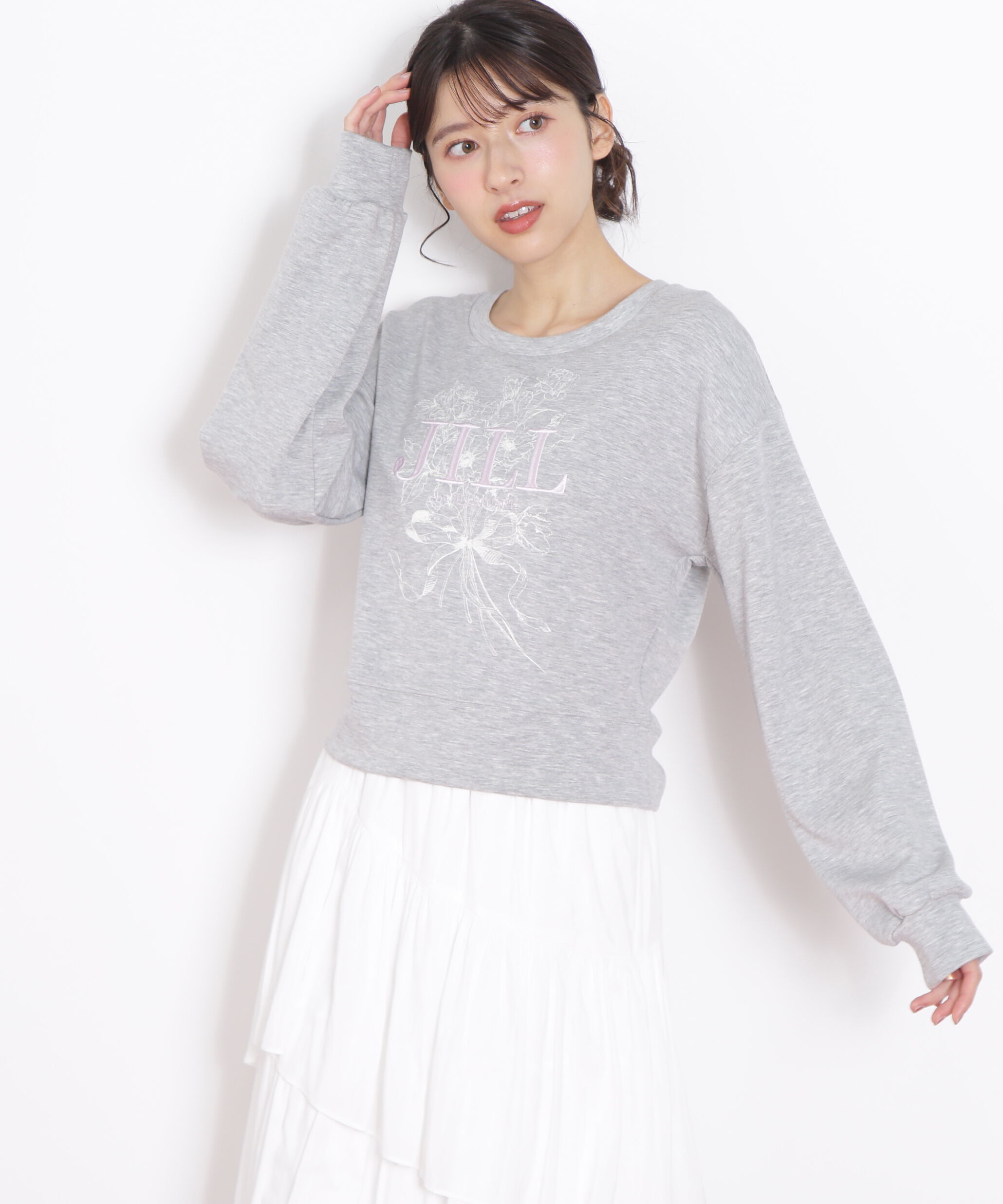  「リボンブーケロゴ刺繍スウェット」|Tシャツ・カットソー|