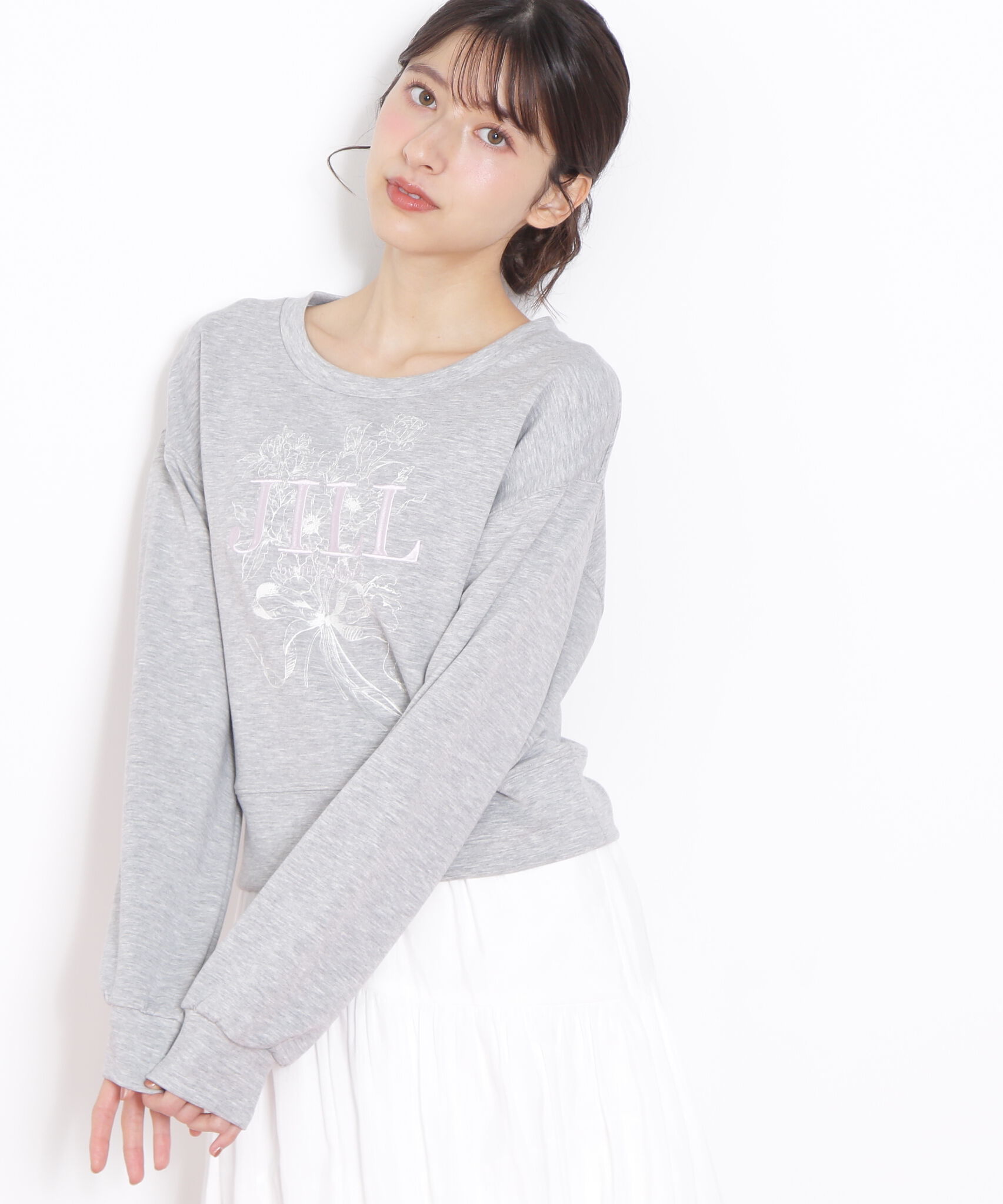  「リボンブーケロゴ刺繍スウェット」|Tシャツ・カットソー|