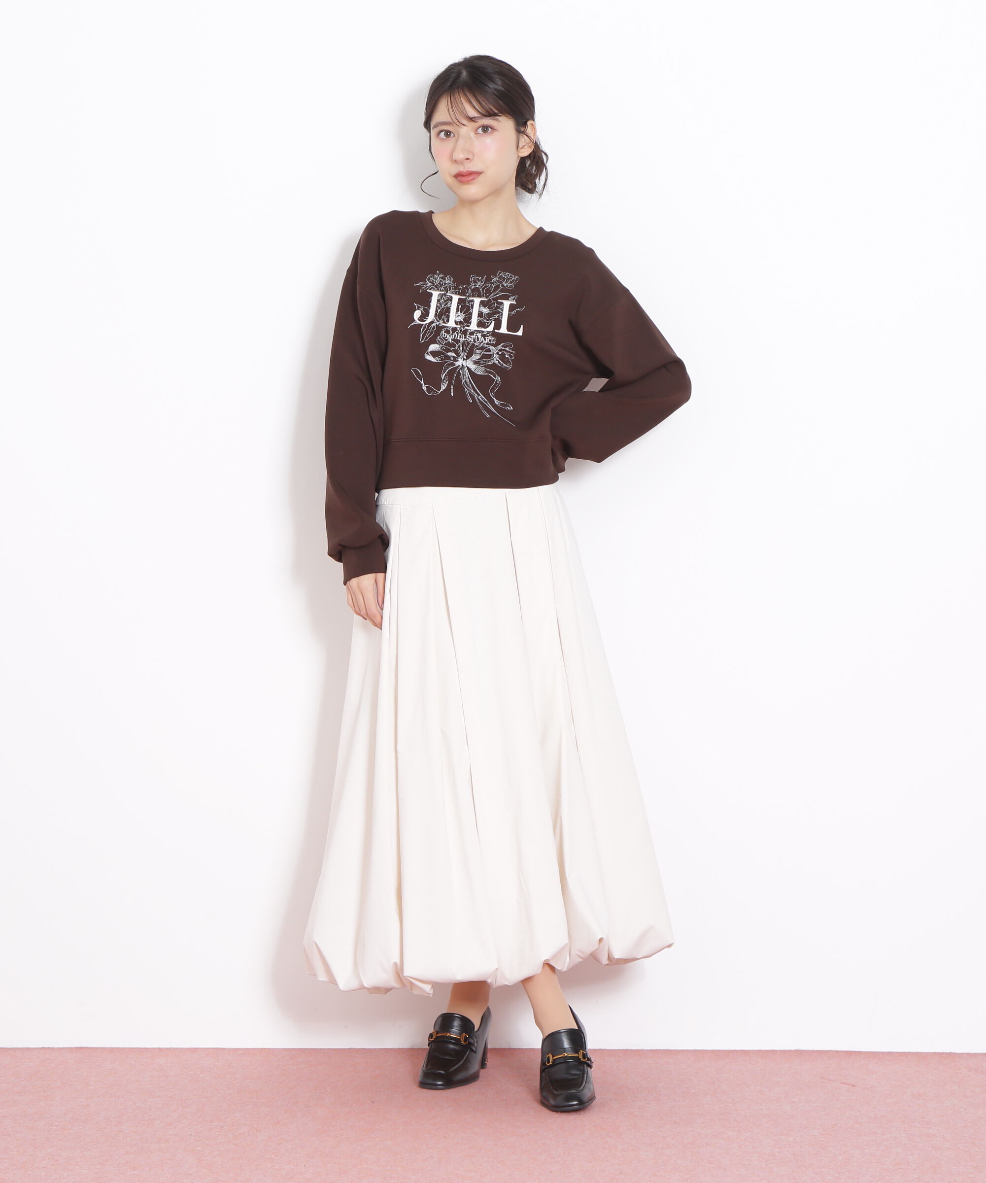  「リボンブーケロゴ刺繍スウェット」|Tシャツ・カットソー|