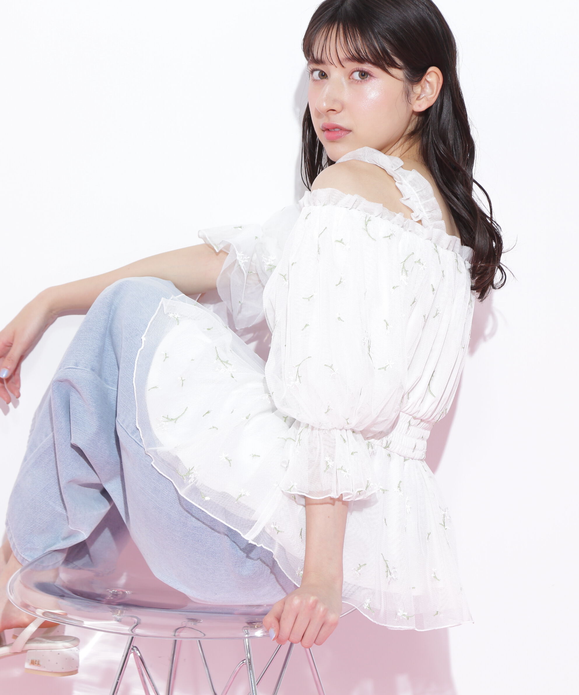  「チュールシャーリングブラウス」|シャツ・ブラウス|フラワー刺繍1