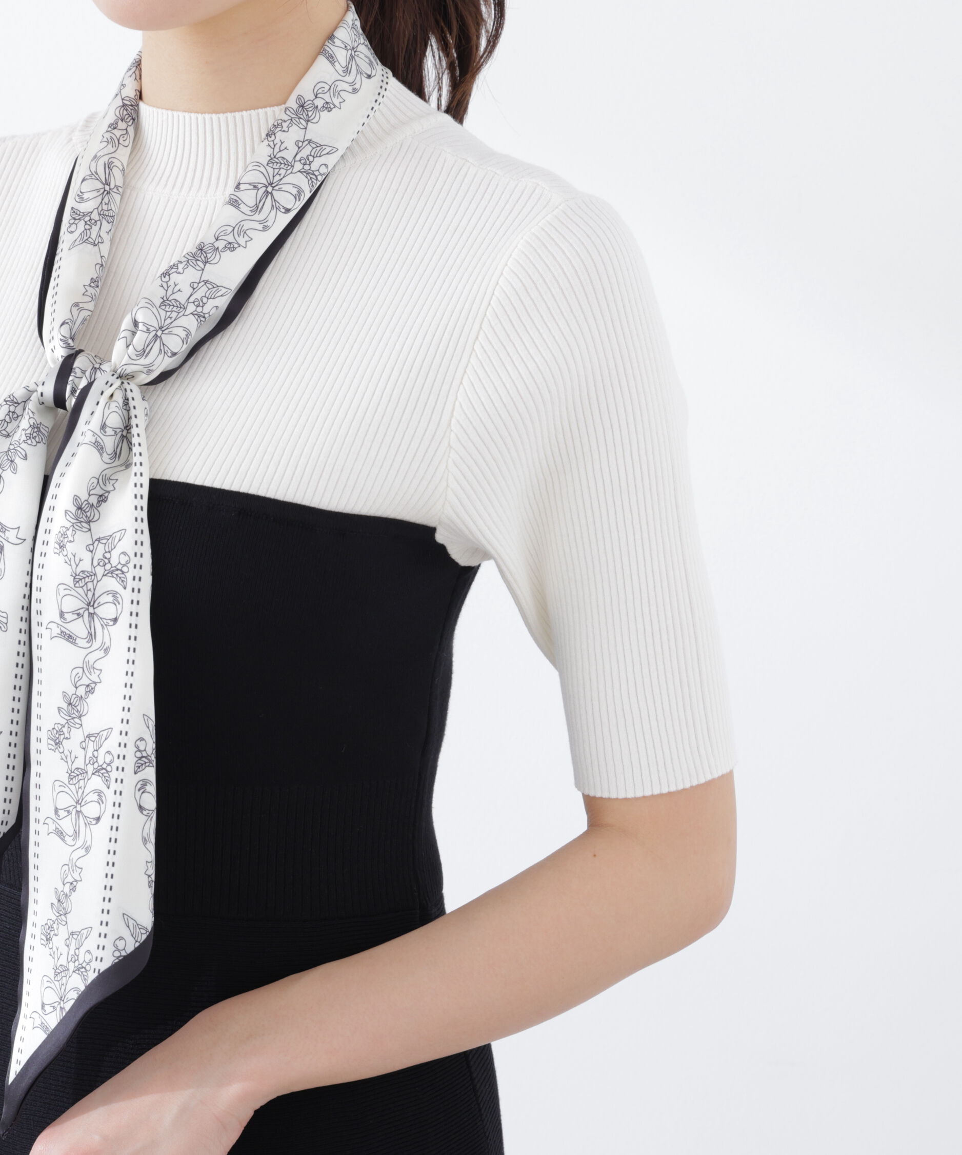 PROPORTION BODY DRESSING「スカーフ付きニットワンピース　26SS」|ワンピース|